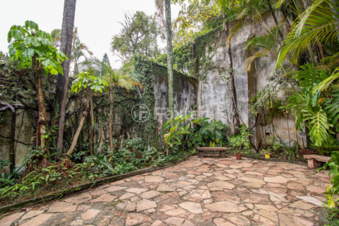 Image 60 - 728672