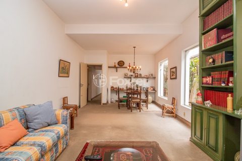 Image 40 - 728672