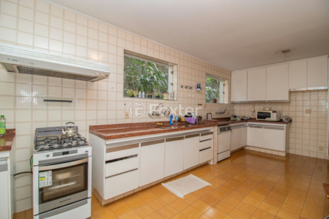 Image 42 - 728672