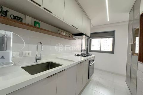 Image 17 - 728878