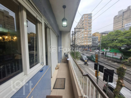 Image 6 - 729881