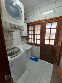 Image 7 - 732023