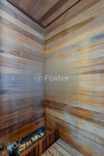 Image 31 - 733504