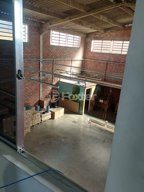 Image 7 - 734094
