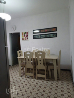 Image 4 - 734474