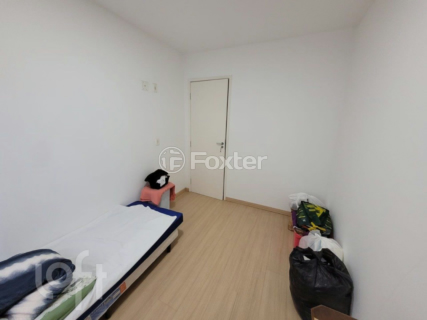 Image 4 - 734856