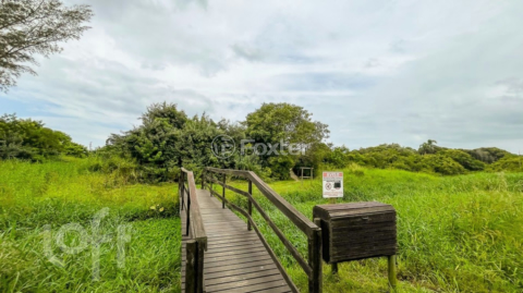 Image 33 - 734858