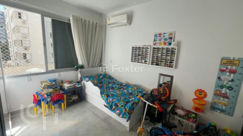 Image 4 - 735301
