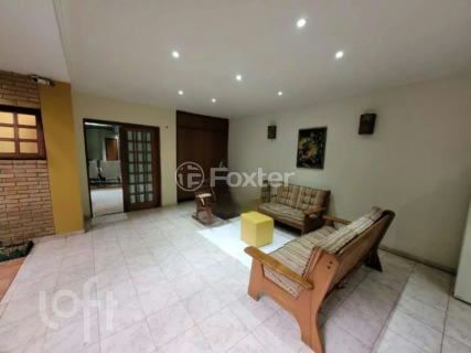 Image 34 - 735811