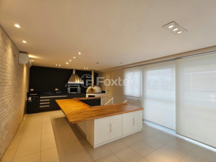 Image 4 - 735831