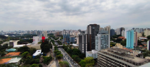Image 9 - 735994