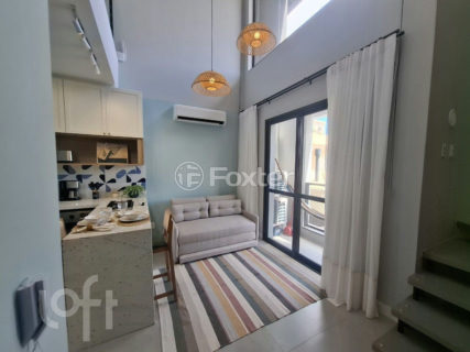 Image 7 - 736165