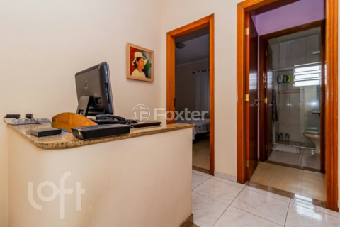 Image 32 - 736997