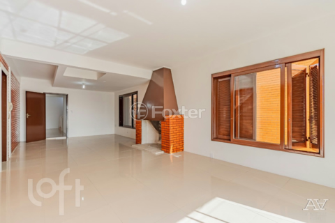 Image 30 - 737378
