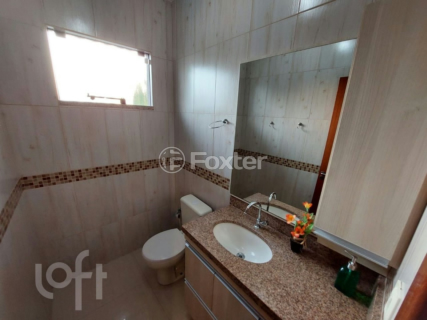 Image 4 - 737484