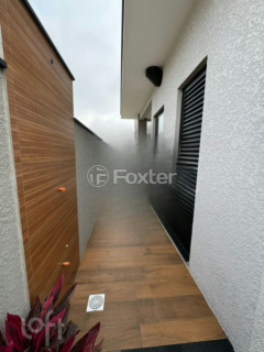 Image 7 - 737533