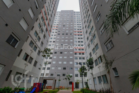 Image 29 - 744327