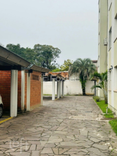 Image 19 - 744544