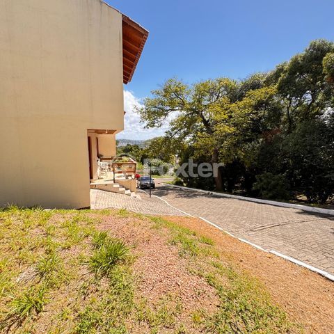 Image 3 - 745255