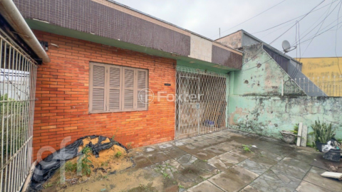 Image 4 - 745570