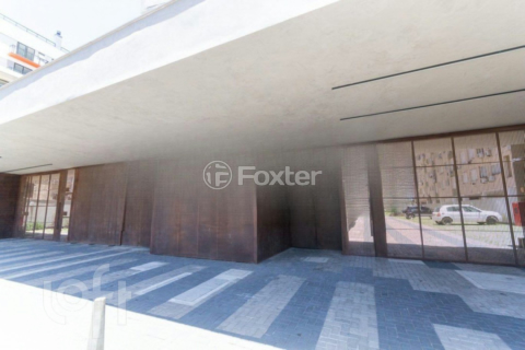 Image 35 - 745714