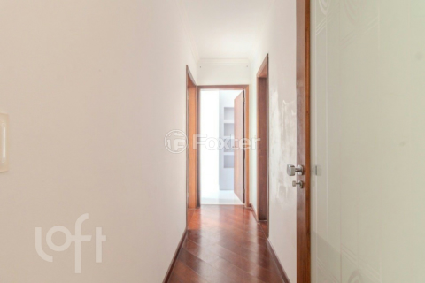 Image 4 - 745763