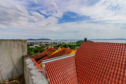 Image 3 - 745961