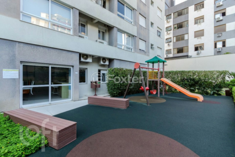 Image 28 - 746649