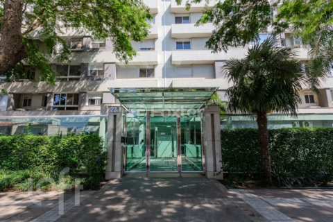 Image 38 - 746649