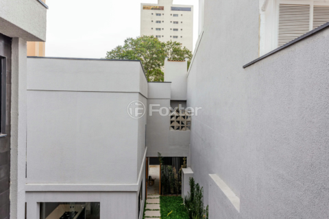Image 112 - 746713
