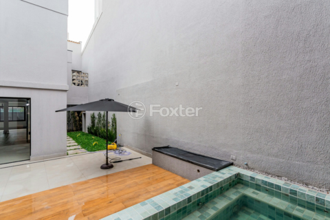 Image 5 - 746713