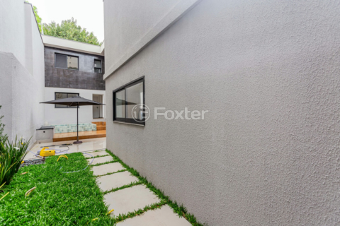 Image 6 - 746713