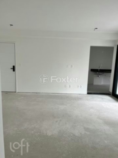 Image 3 - 747258