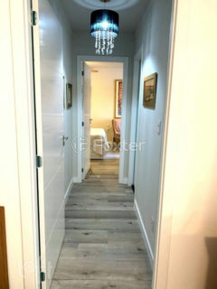 Image 4 - 747278