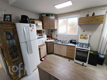 Image 8 - 747310