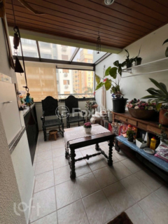 Image 3 - 747519