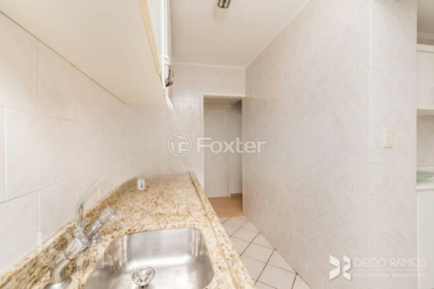 Image 8 - 747567