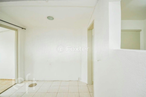 Image 36 - 747605