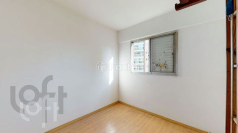 Image 7 - 747700