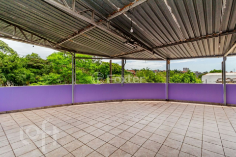 Image 38 - 748456