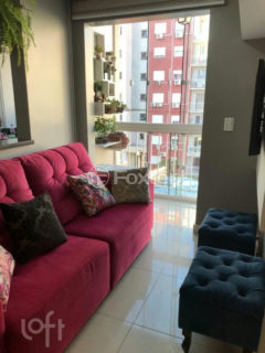 Image 7 - 748610
