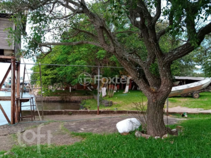 Image 5 - 748648