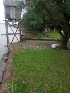 Image 7 - 748648
