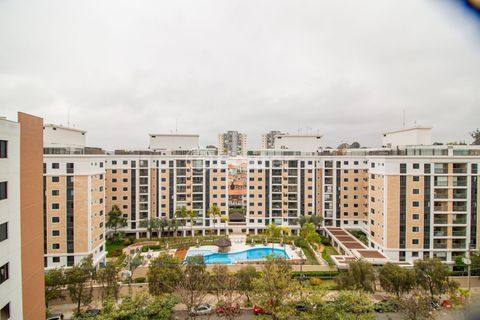 Image 33 - 748866