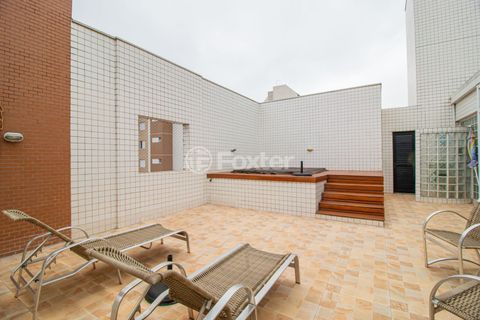 Image 14 - 748866