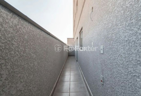 Image 9 - 748883