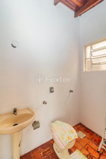 Image 31 - 749224
