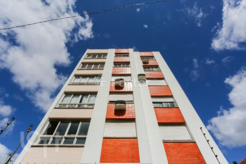 Image 37 - 749371