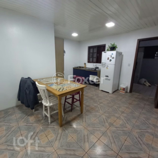 Image 27 - 749459