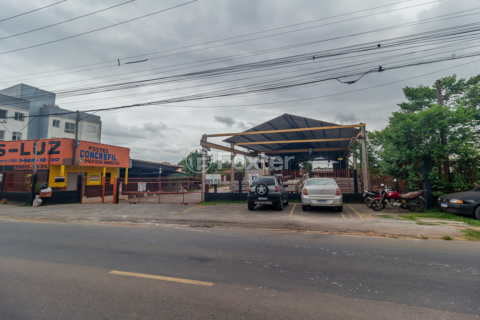 Image 1 - 749489